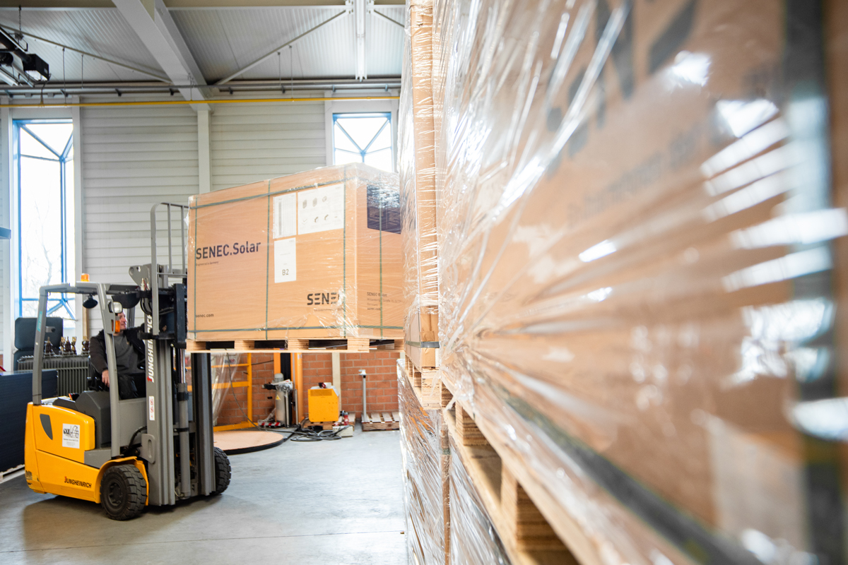 ebENERGIE Lager Logistik Holzgerlingen